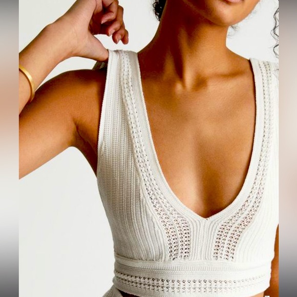 White knit lace crop top by Reiss - Picture 2 of 10